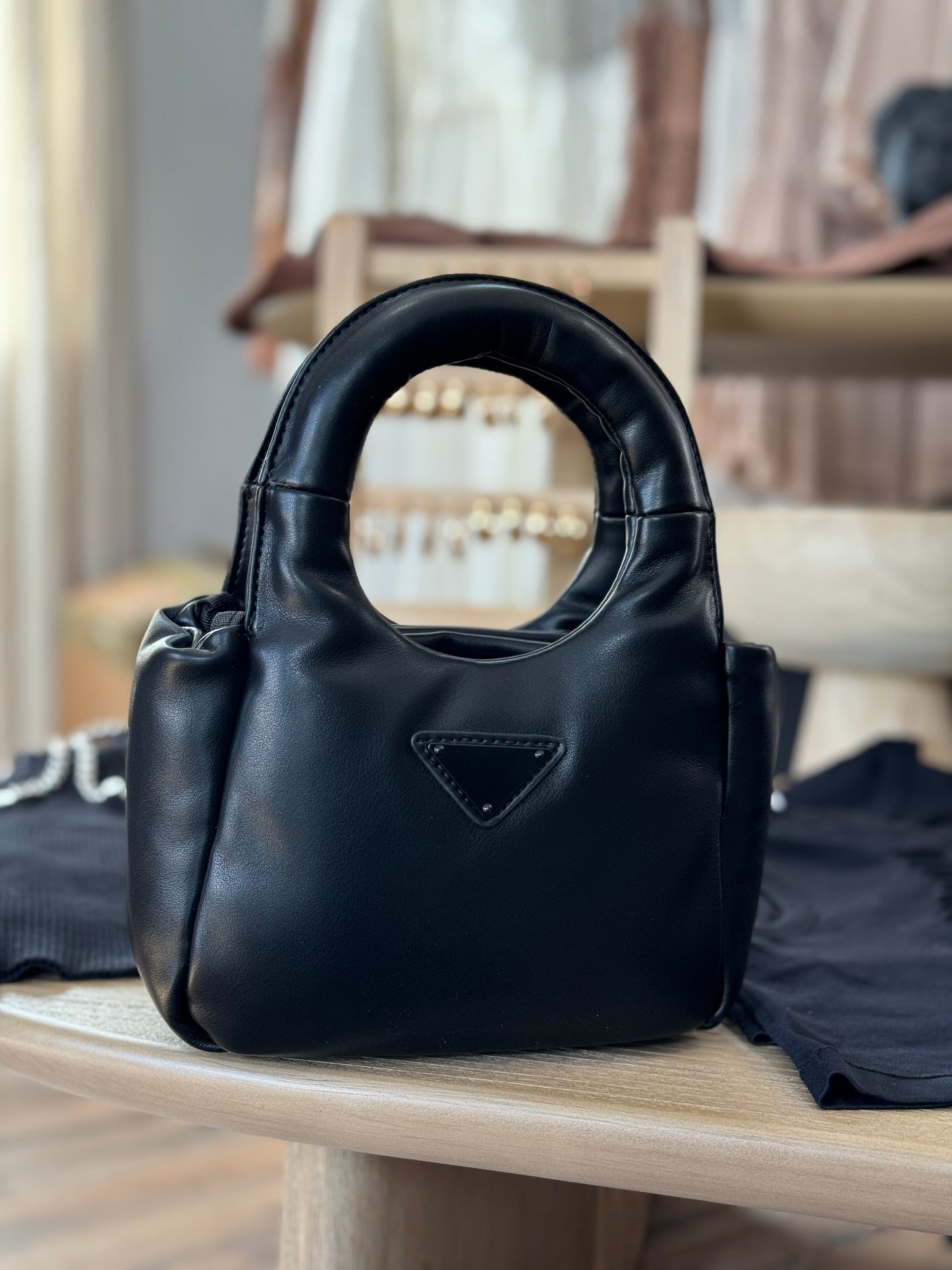 Alison Puffer Bag -Black