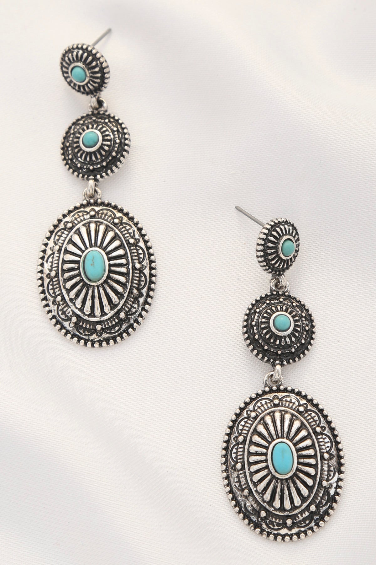 Azalia Western Earrings - Silver  ￼