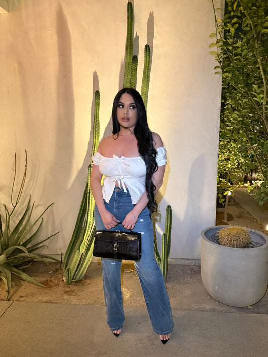 Coqueta Off Shoulder Top - White